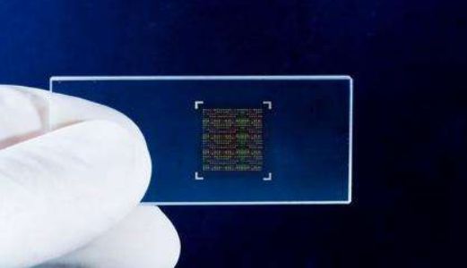 微纳孔玻璃芯片_微流控组合芯片玻璃定制